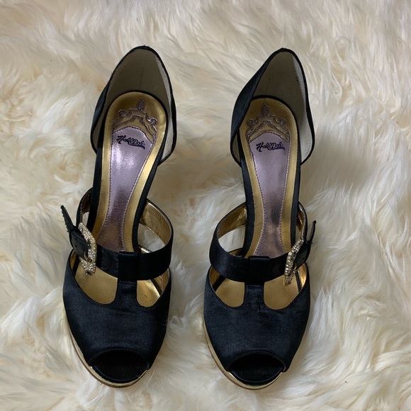 Black & gold heels - Picture 3 of 3